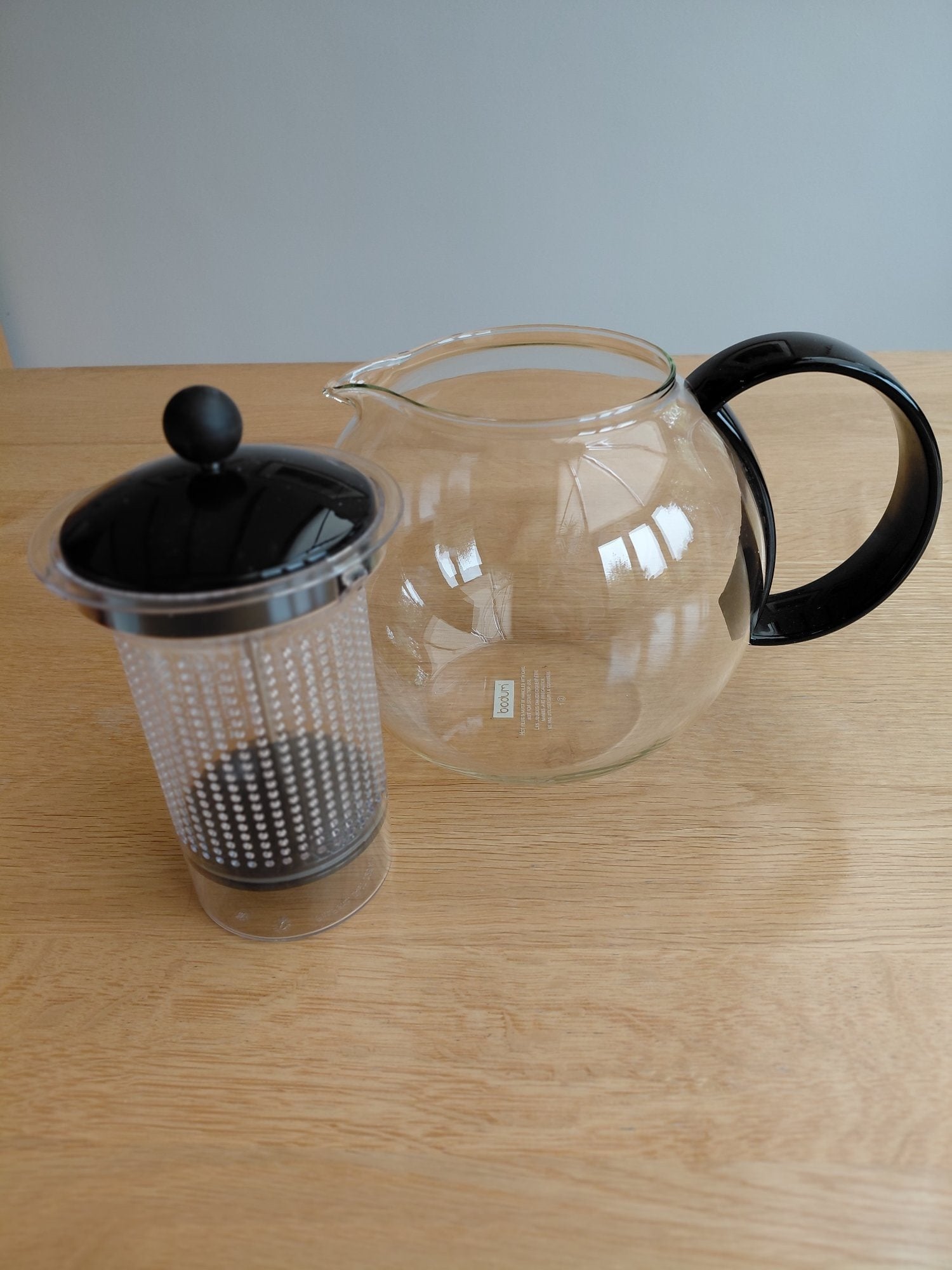 Winchester Bodum Assam Teapot – New in Box