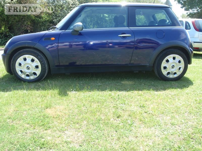 Mini Hatch One 2005 - Cars