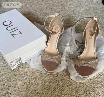 Quiz Champagne High Heels Size 4 - LIKE NEW