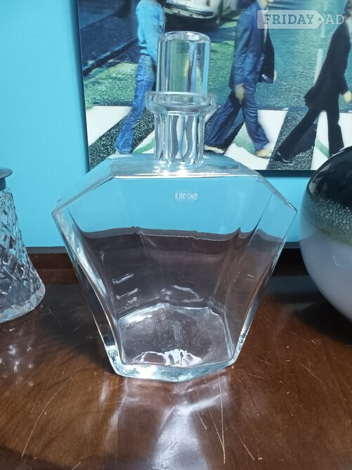 Glass and stuff...prices from £15.Vintage pieces.
