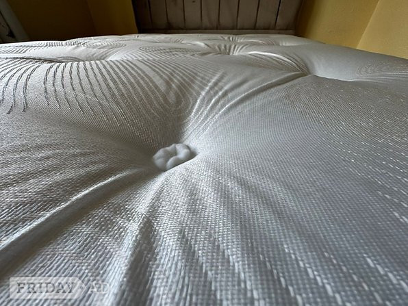 SUPER KING *TUFTED ORTHO* MATTRESS BY TENDER SLEEP