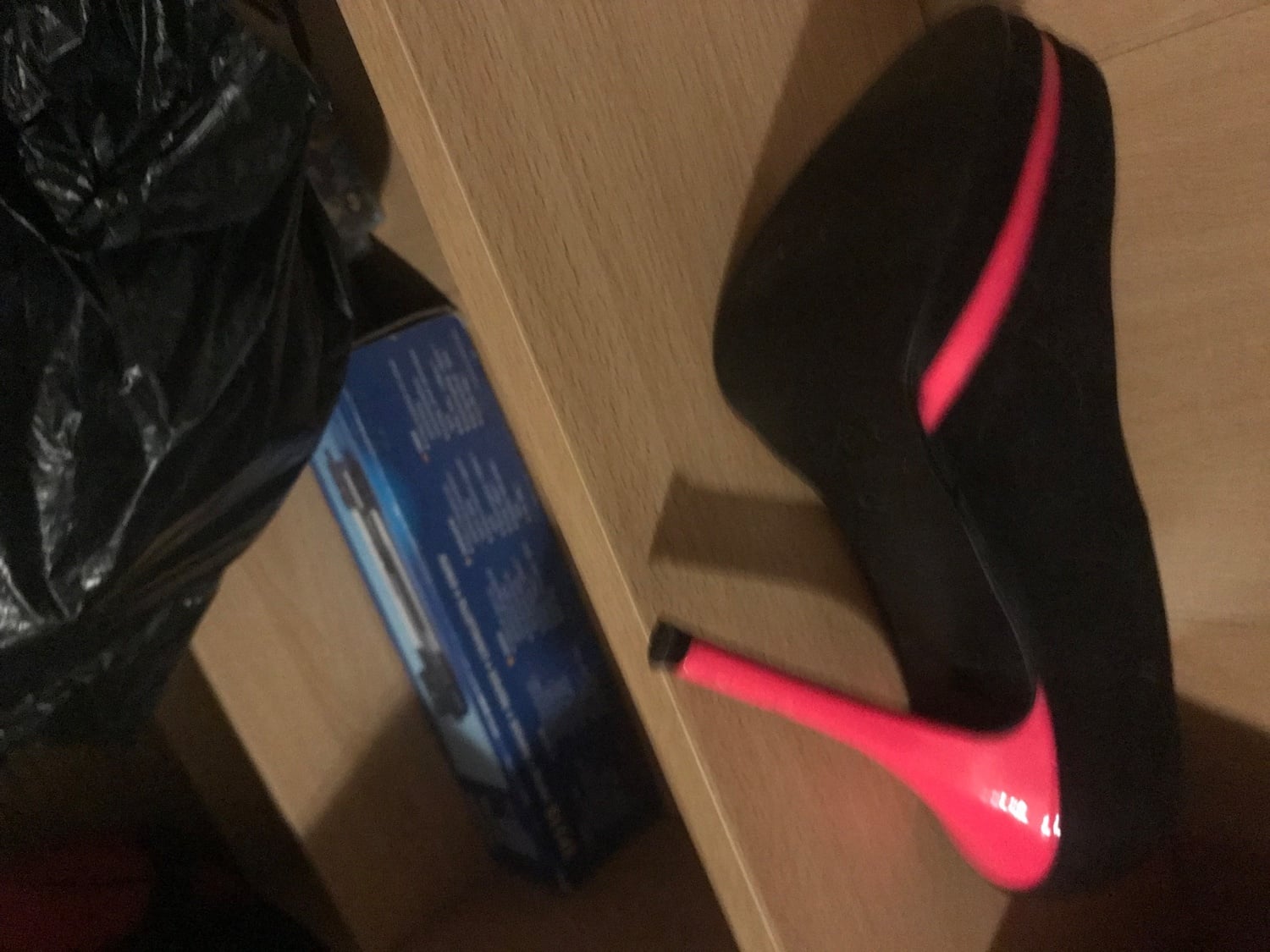 Stockton-On-Tees Stilleto black and pink