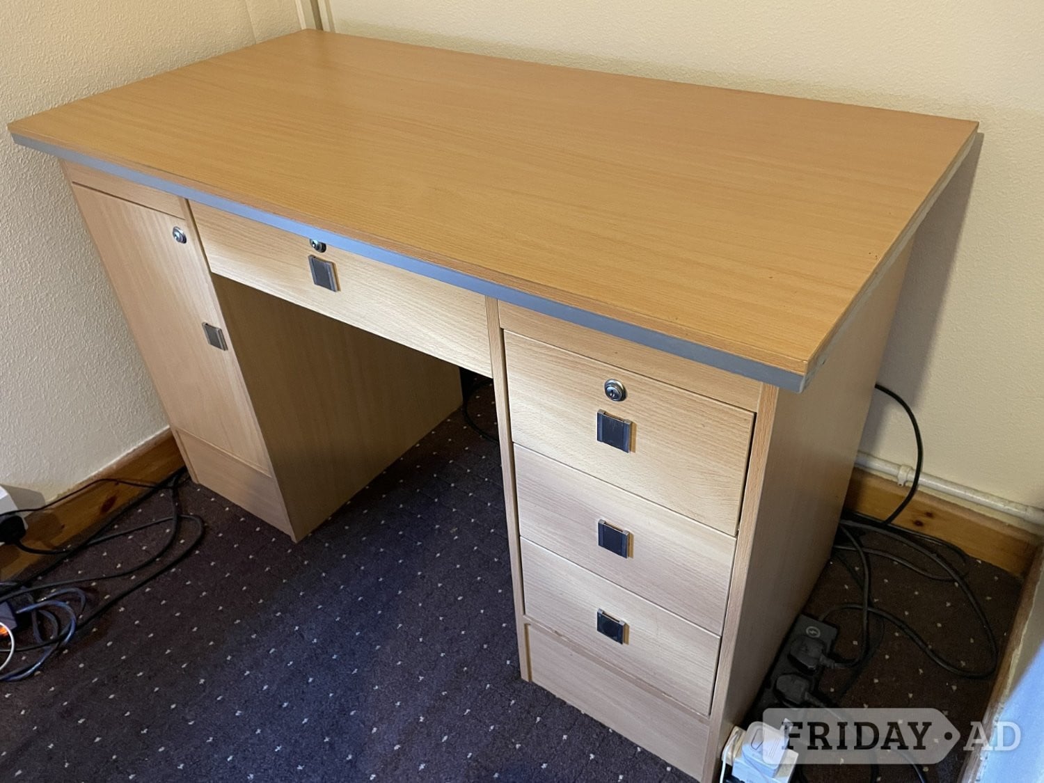 Computer Desk (Used)