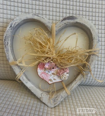Large shabby chic heart candle