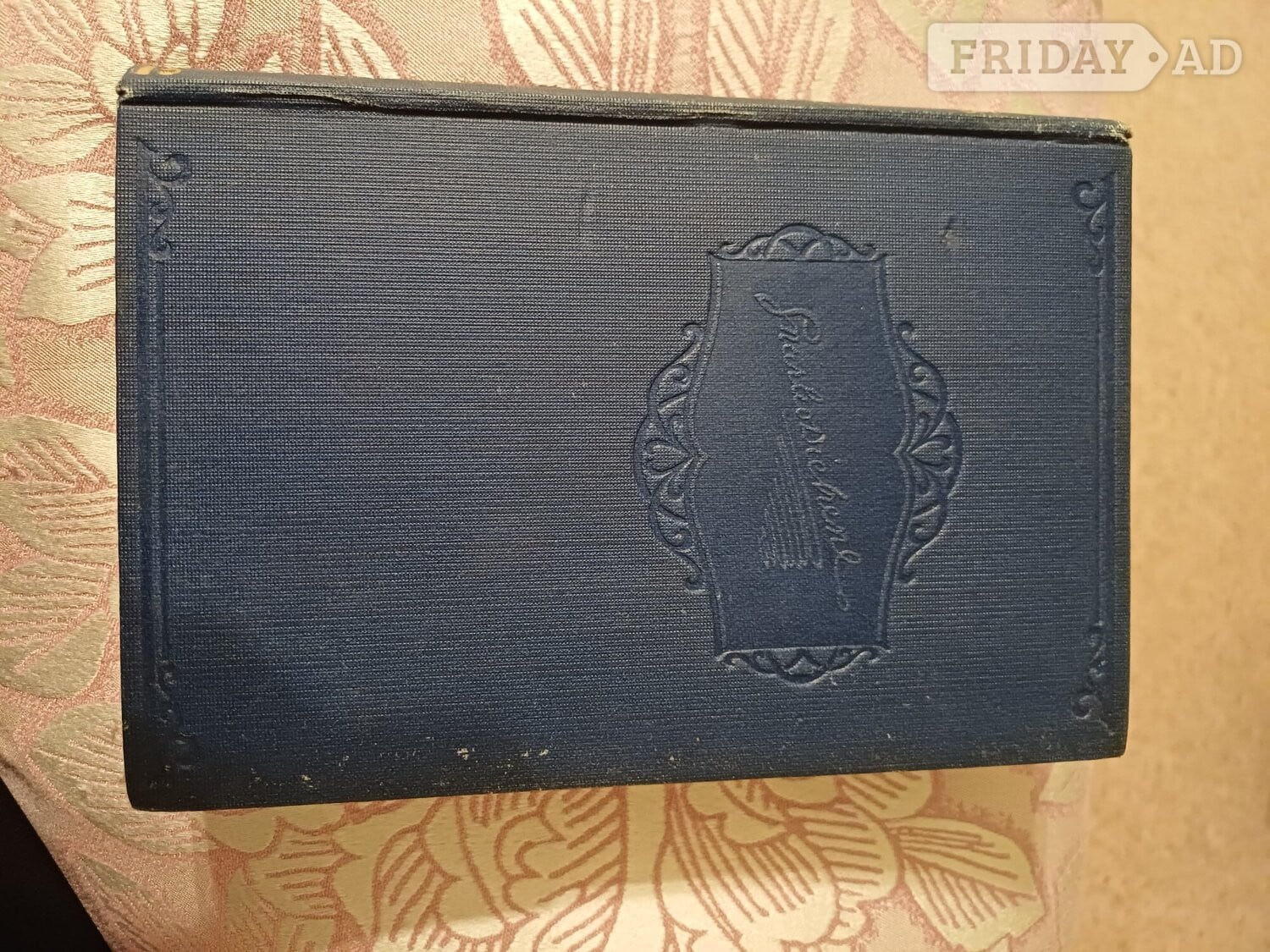 Set of 16 Vintage Charles Dickens novels