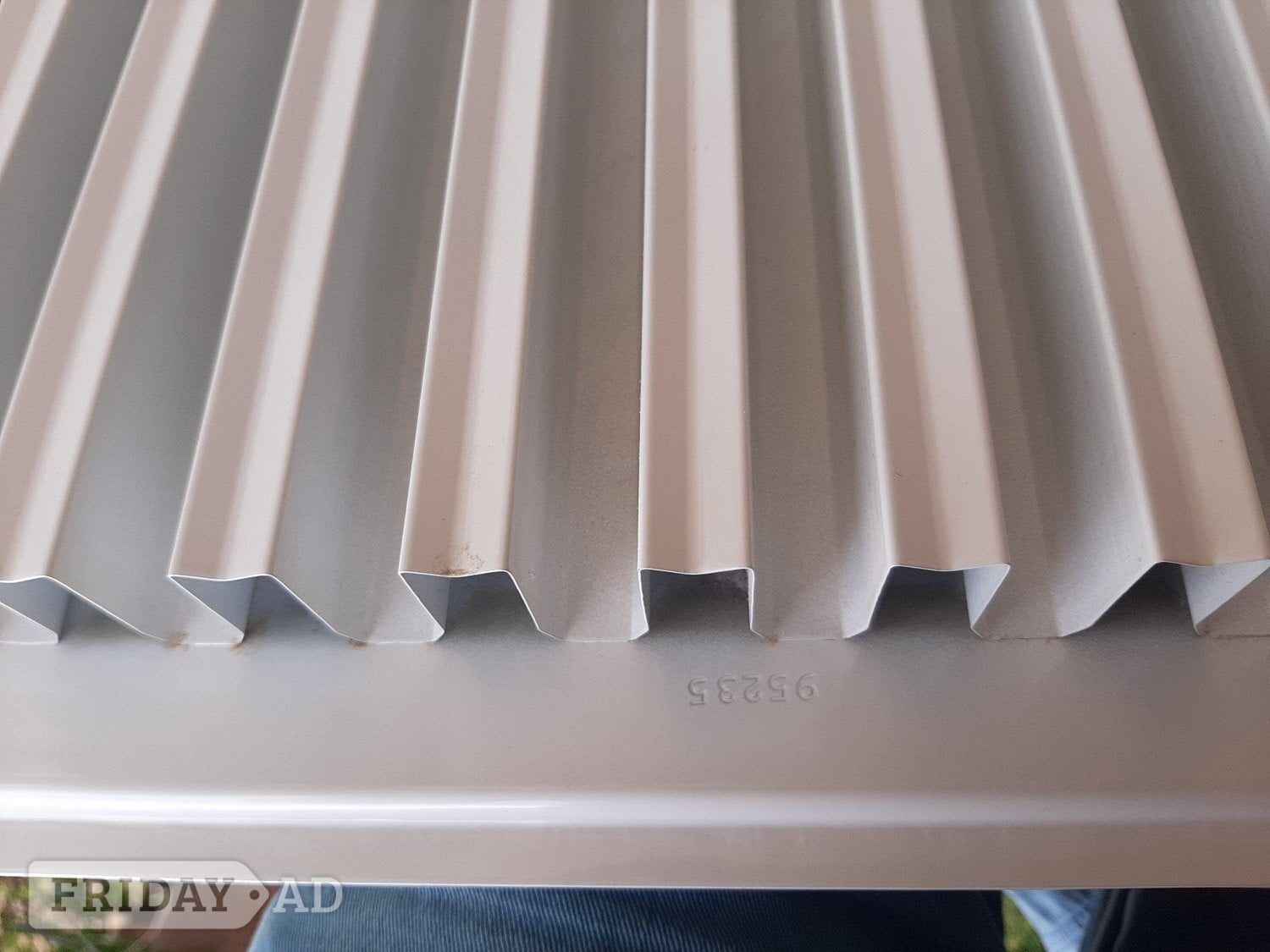 Dorking Hot water Radiator