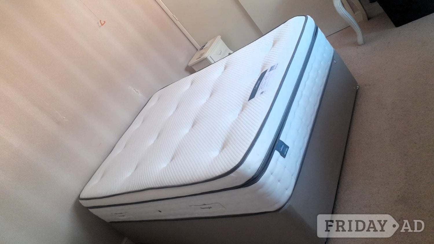 NEW SILENTNIGHT GELTEX  PILLOWTOP MIRAPOCKET 2000 DOUBLE MATTRESS
