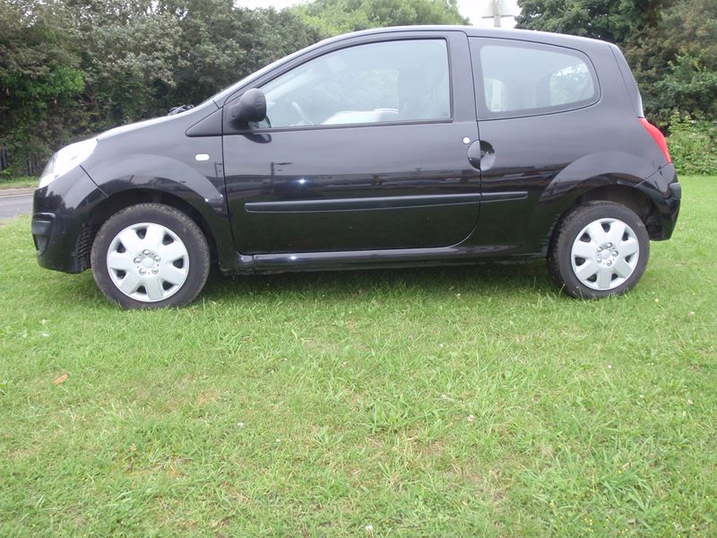 [ berth ]Renault Twingo