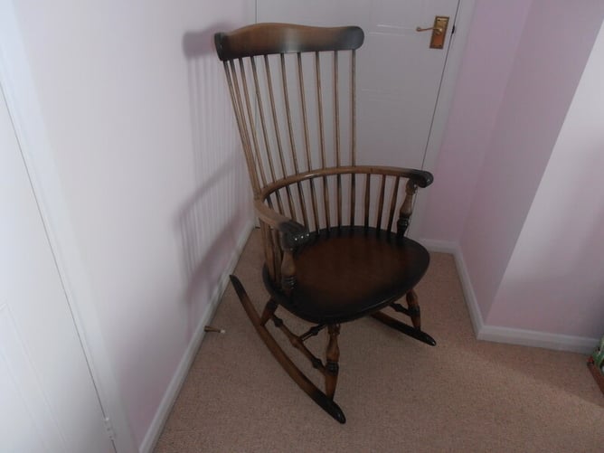 Reproduction Traditional Stick Back Rocking Chair!