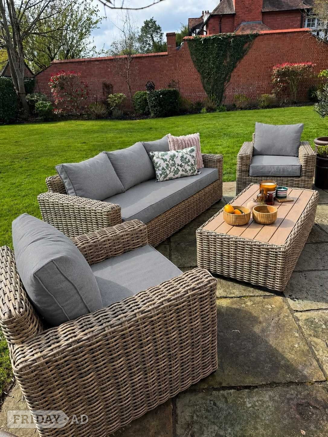Brown Ratten Furniture Outdoor Furniture Garden Furniture in Glasgow