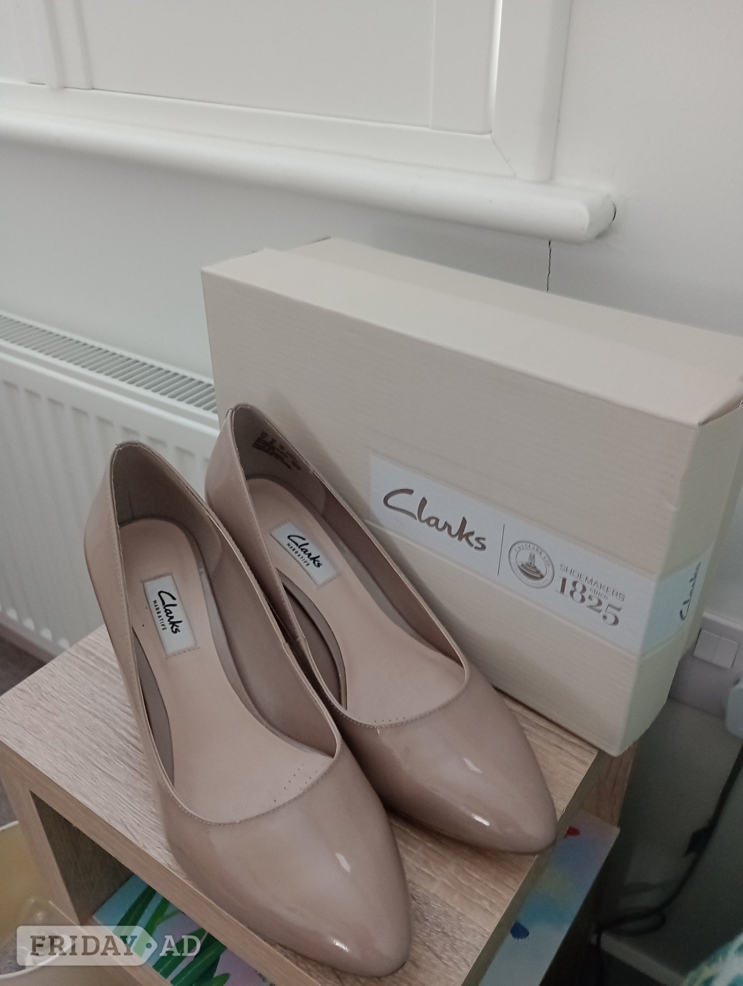 Clarks Beige High Heel shoes size 6 in Worthing