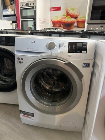 AEG 8KG WASHING MACHINE