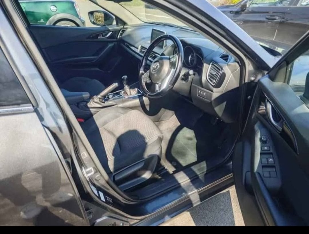 [ berth ]Mazda 3