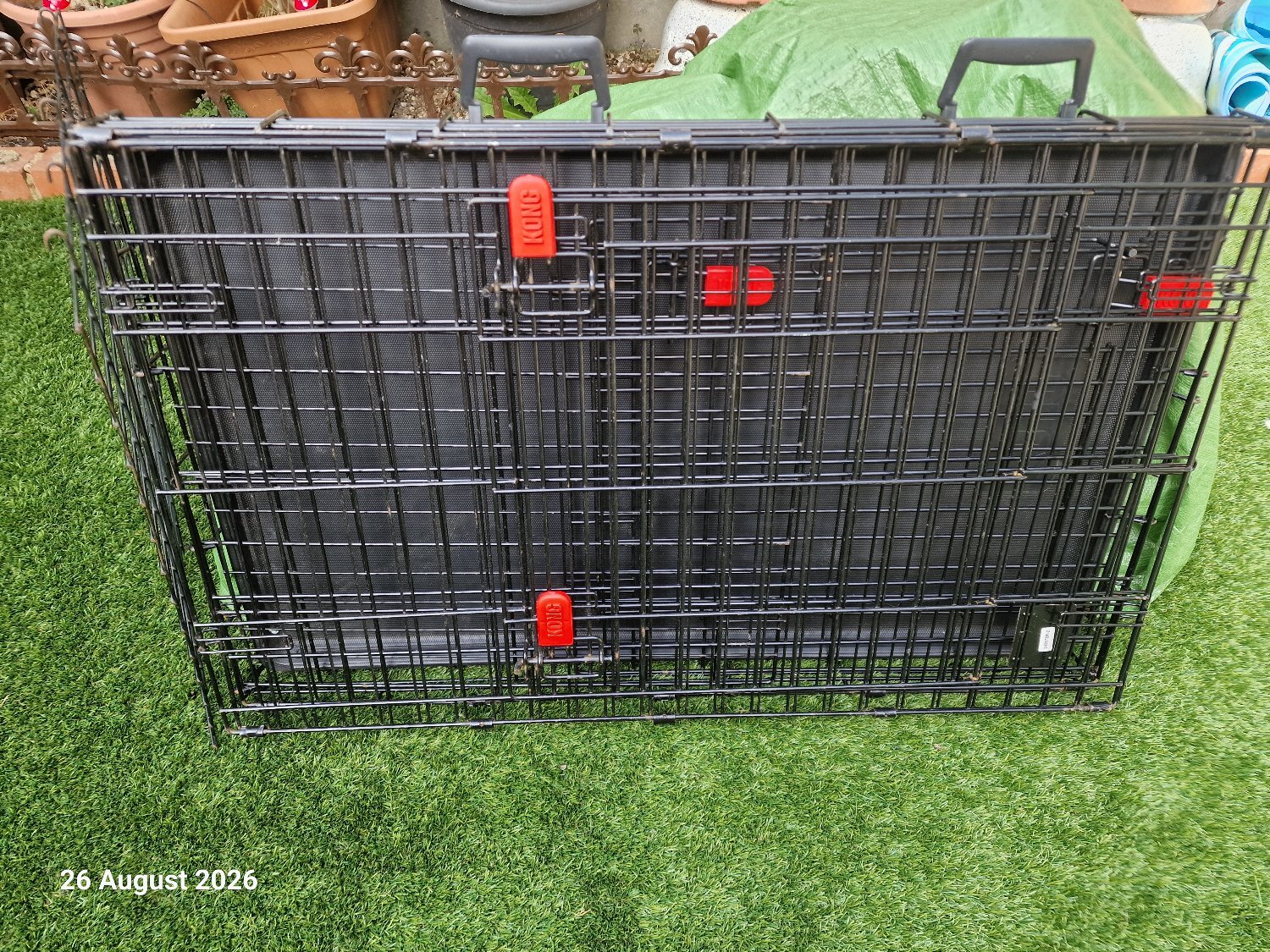 X-LARGE DOG CRATE - Pet Accessories & Supplies in Worthing