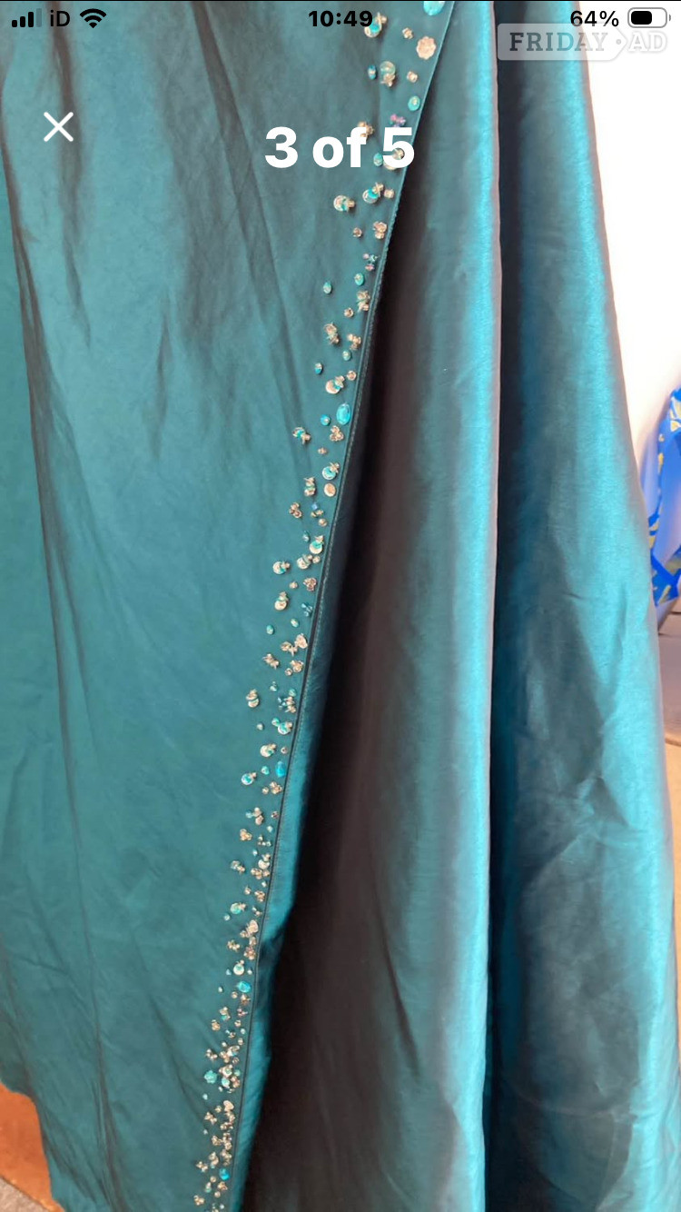 Ipswich Beautiful prom dress FREE 