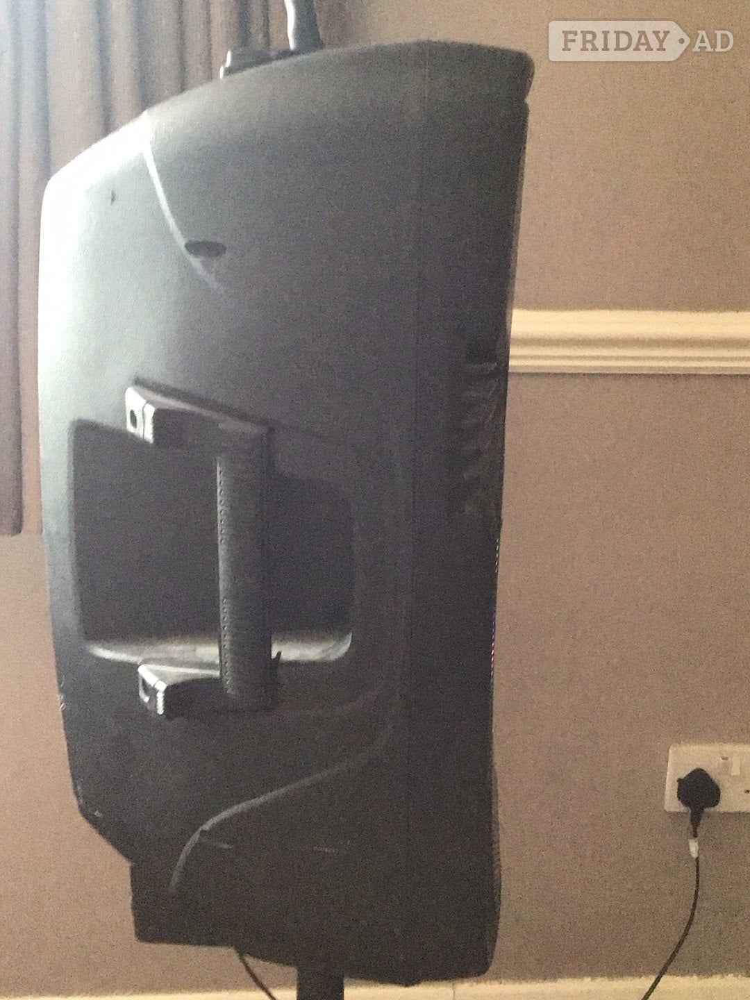 Romney Marsh bluetooth party speaker and remote control and stand power cable