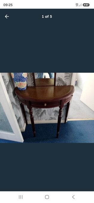 Used Attractive Wood small table with Leather top in good cond