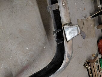 9Jaguar MK10 420G BUMPERS FRONT & REAR 
