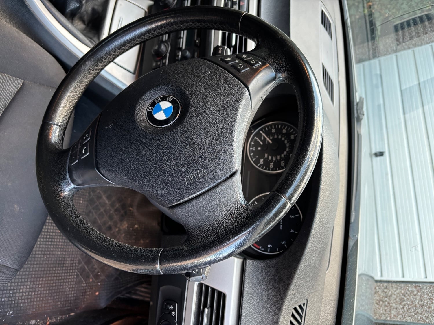 BMW 2006 car  - Cars