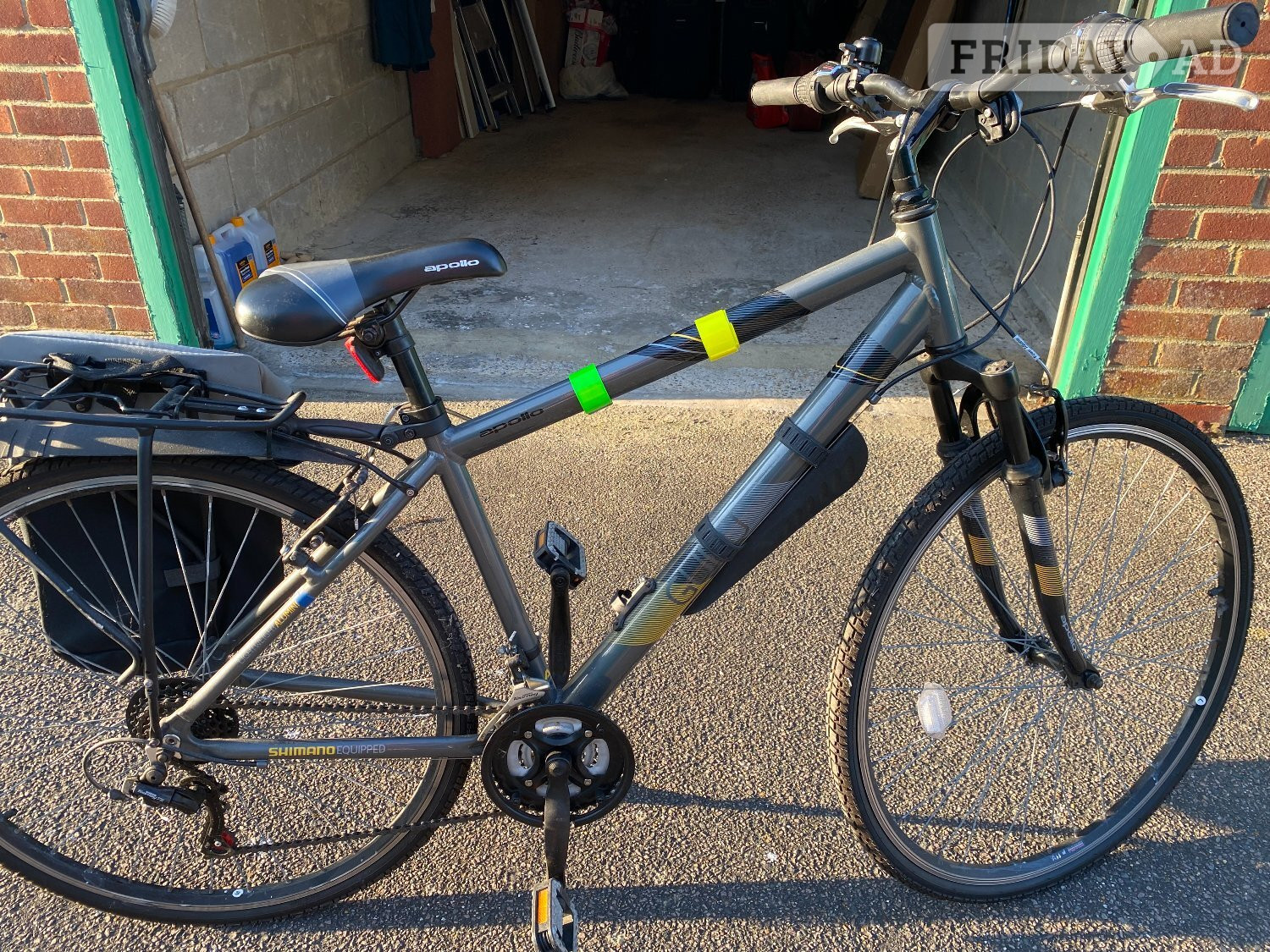 Bexhill-On-Sea Halfords Bicycle:  APOLLO GURU 2018 18 Hybrid 