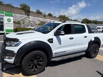 Ford ranger wildtrack selling my lovely truck 