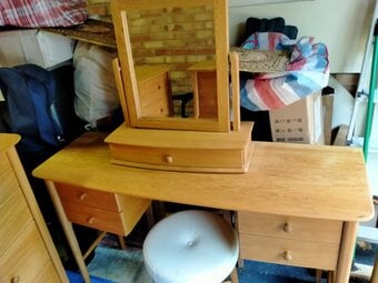 Gorgeous Oak dressing table with mirror and stool.