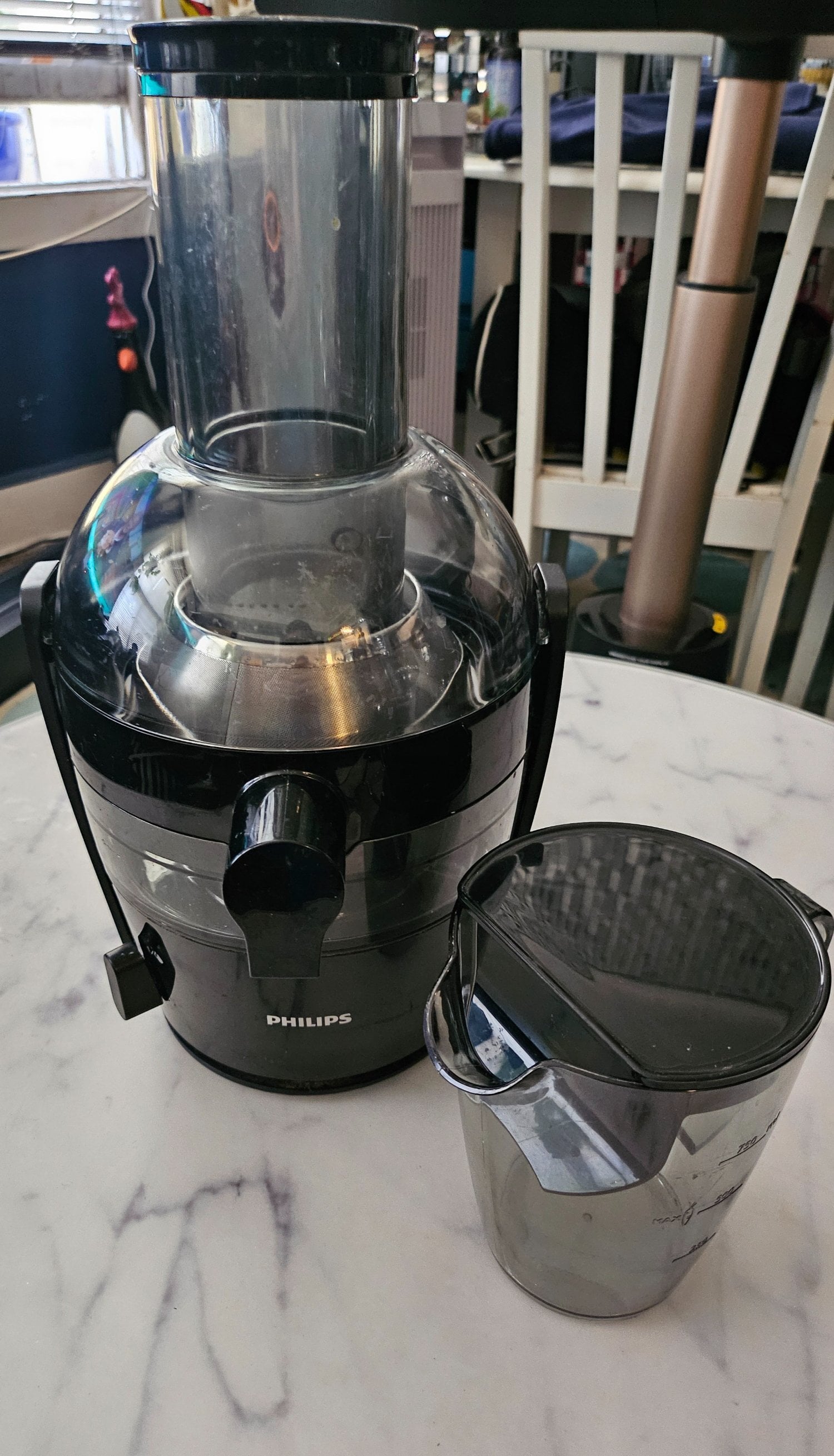 Philips HR1855/70 Spin Juicer - Black