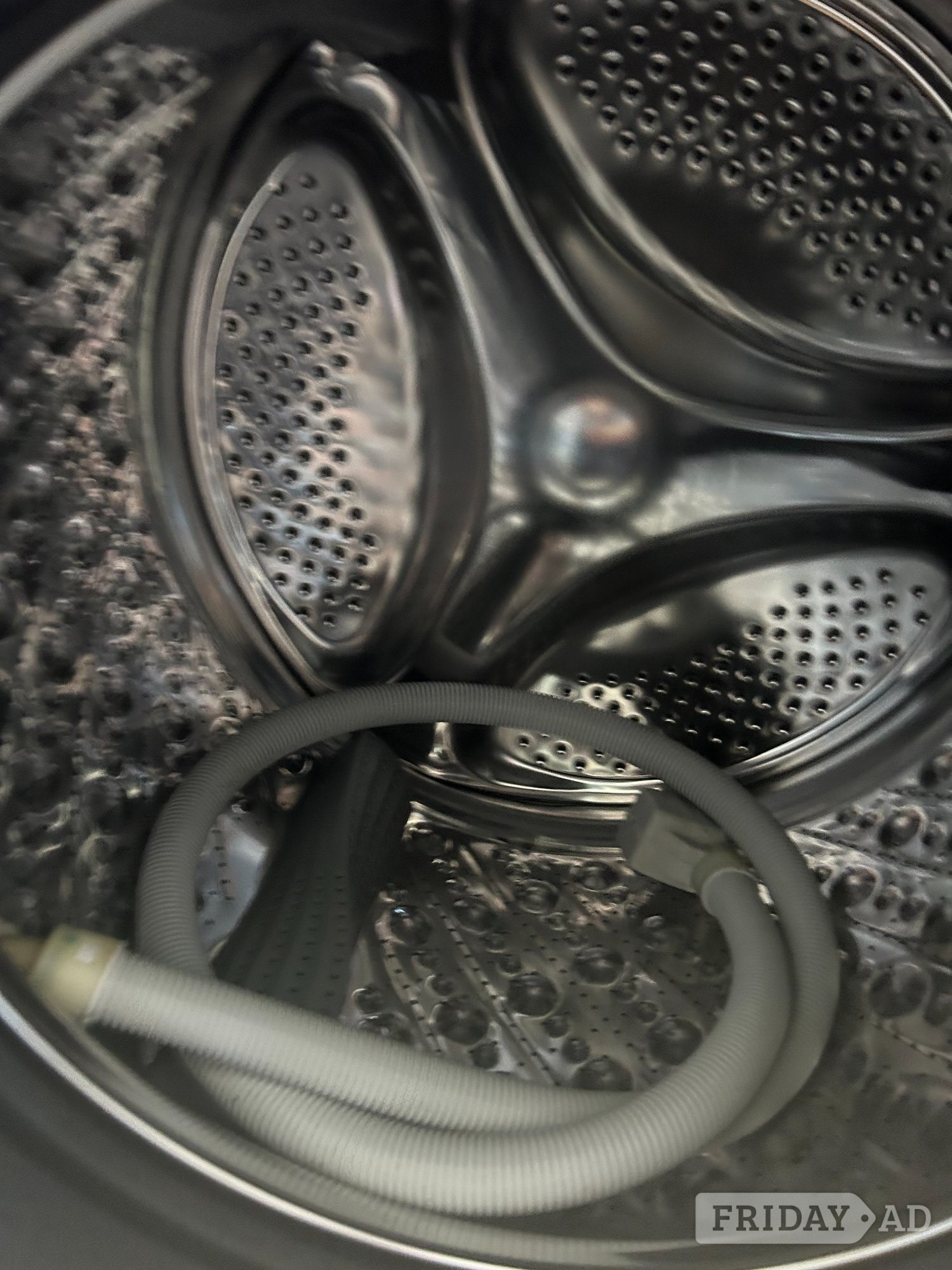 St. Leonards-On-Sea HISENSE 10.5KG WASHING MACHINE