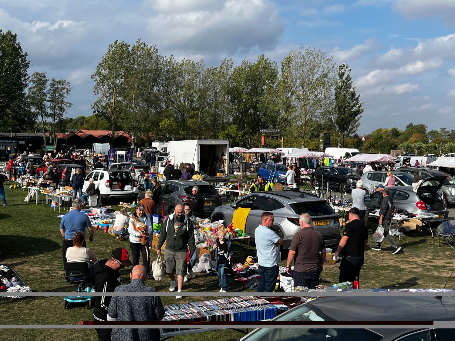 Stonham Barns Sunday Car Boot and The Land Rover Show on 4th October 2026 - Car Boot Sales & Jumble Sales in Stonham Aspal