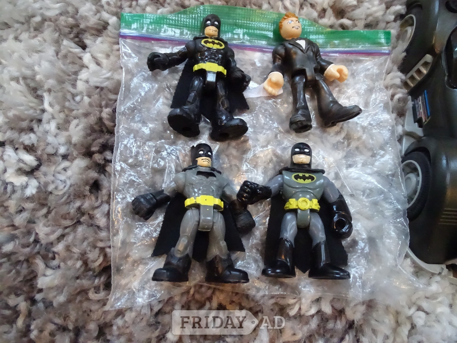 Batman Bat caves Superman, Penguin & Joker lairs + - Baby & Kids