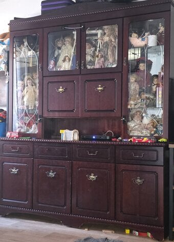 Living room unit dark wood