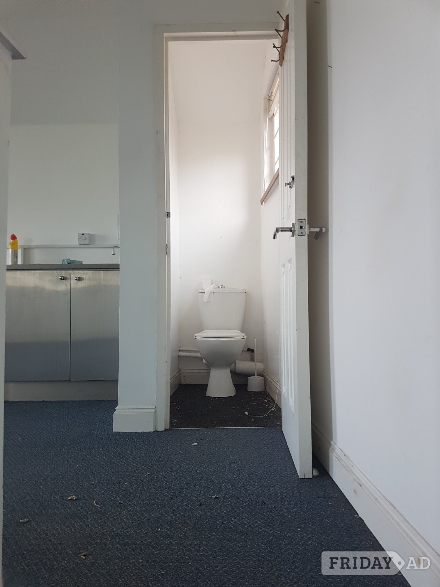 WORKSHOP / OFFICE/ STORAGE UNIT  HASTINGS