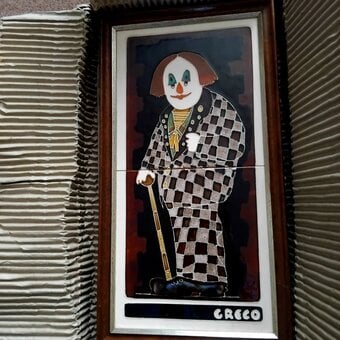 COLLECTORS TILE 'MAJOLIC' 'MAW & CO'. GRECO FAMOUS CLOWN. BOXED 