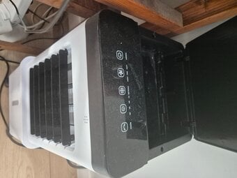 Air cooler for sale, good condition only used once, comes with ic