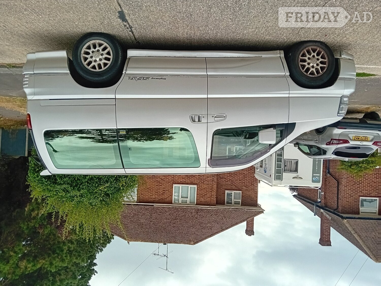 Nissan Elgrand Highway Star, import 1999. 8 seater, chairs swivel - Cars in Worthing