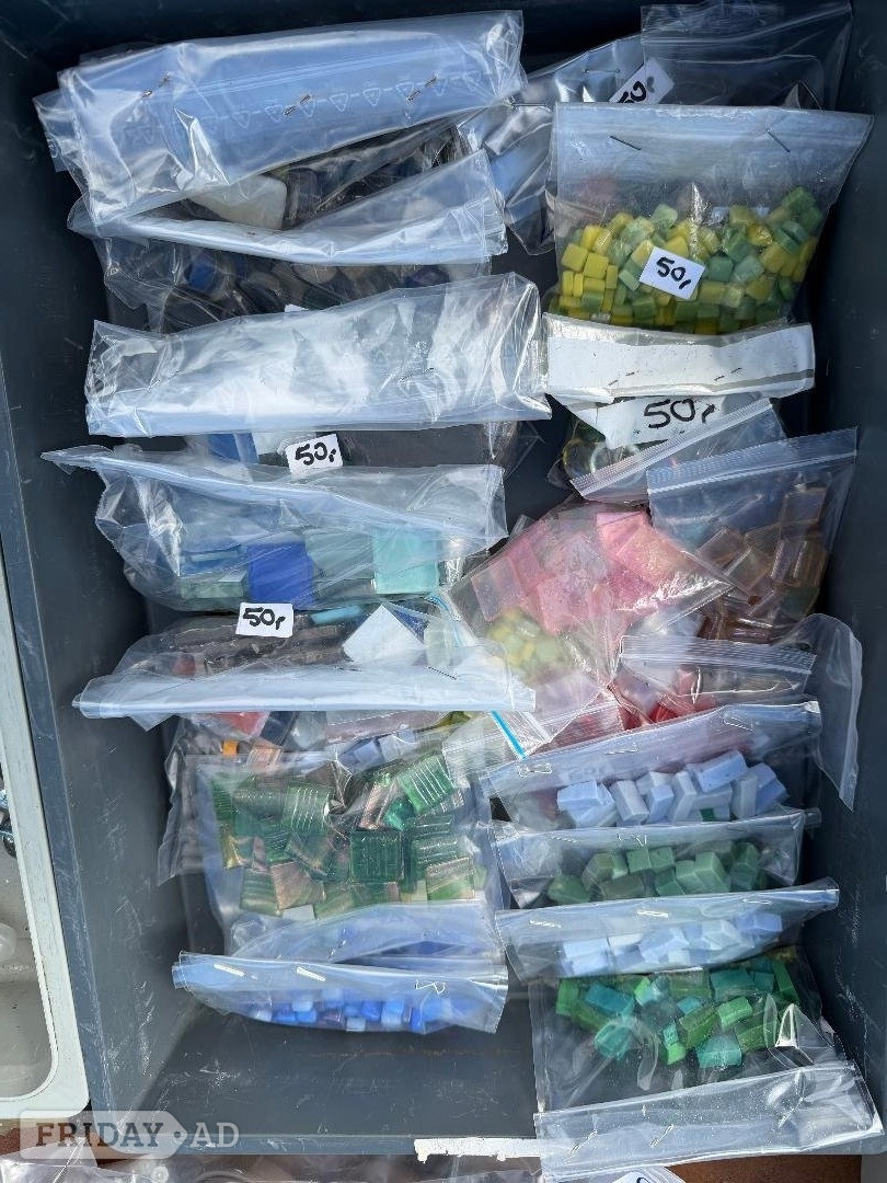 Worthing Quality Mosaics pieces, 50p a bag