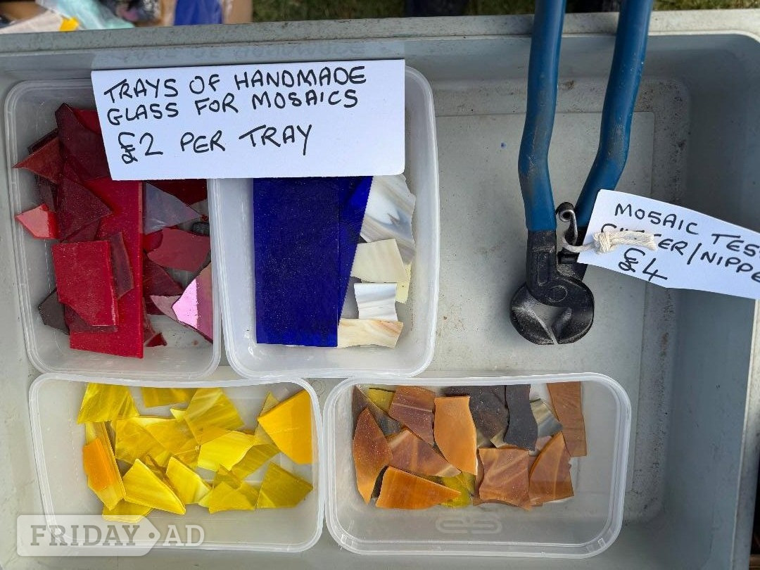 Quality Mosaics pieces, 50p a bag - Hobbies & Leisure in Worthing