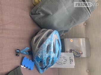 Womens cycle helmet hardly used, with original carry bag and book