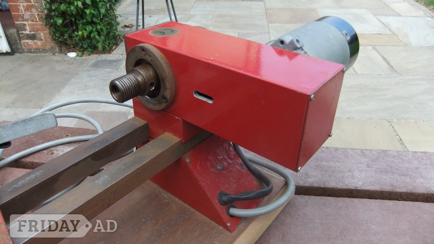 Tyme Little Gem - Mini Woodworking Lathe