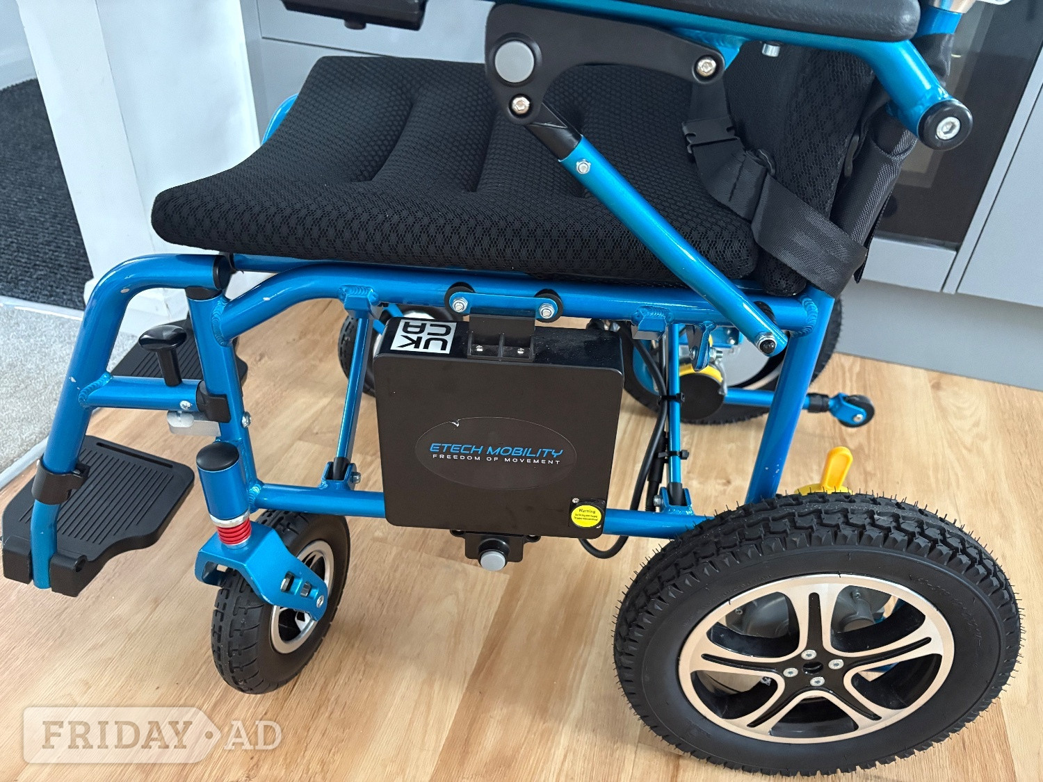 Electric wheelchair  foldable 
