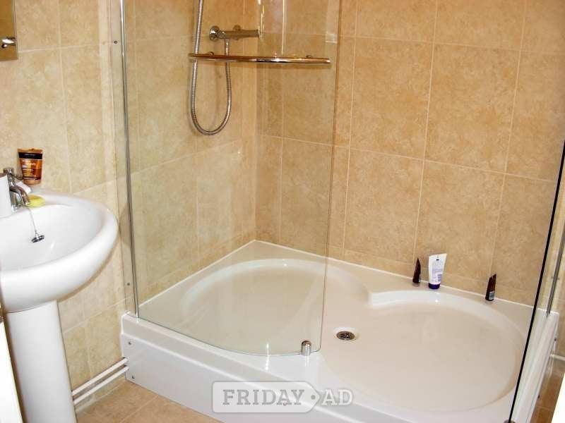 2-Bedroom Apartment in the Heart of London – £100 Per Week - Flats & Apartments in London