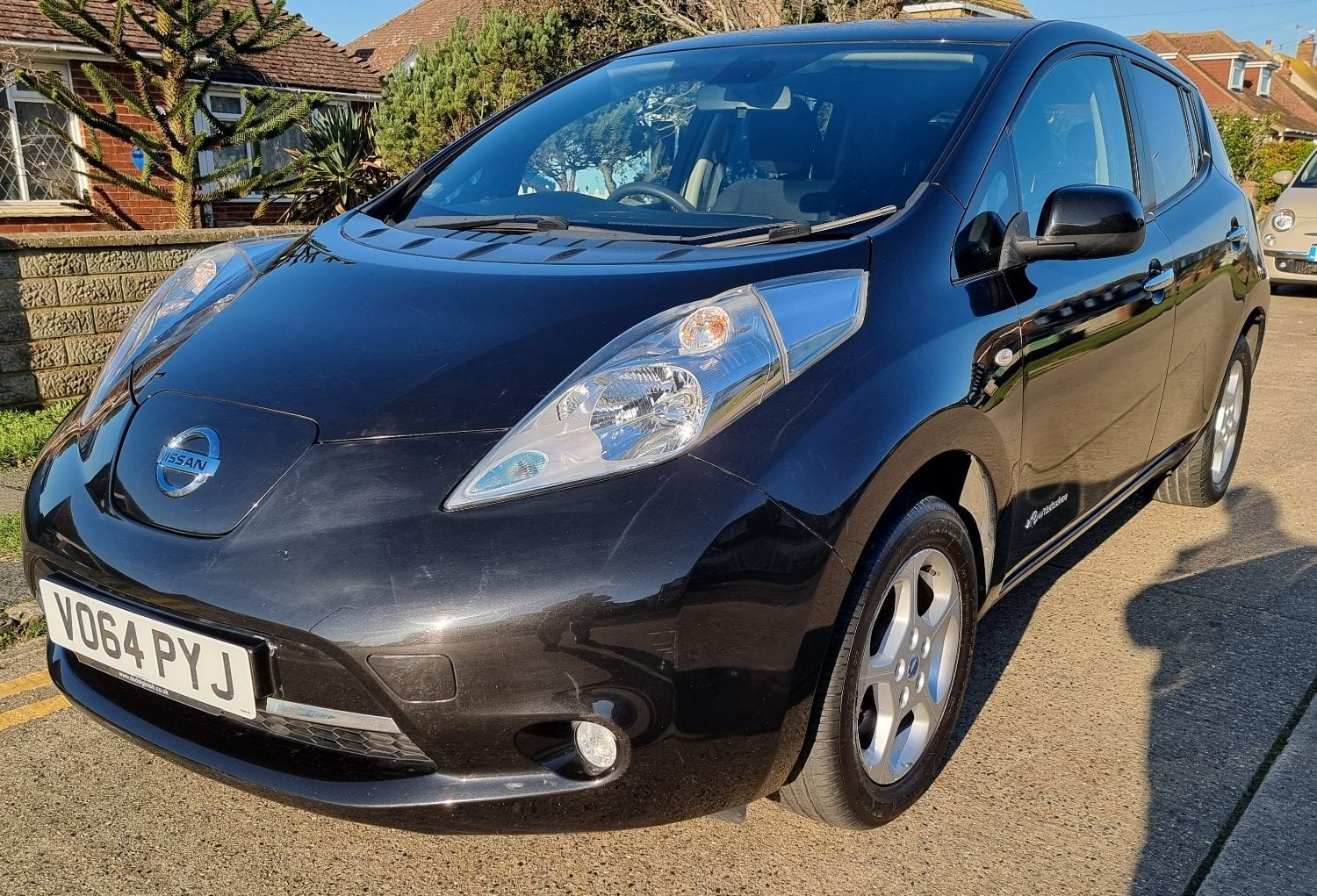 [ berth ]Nissan LEAF