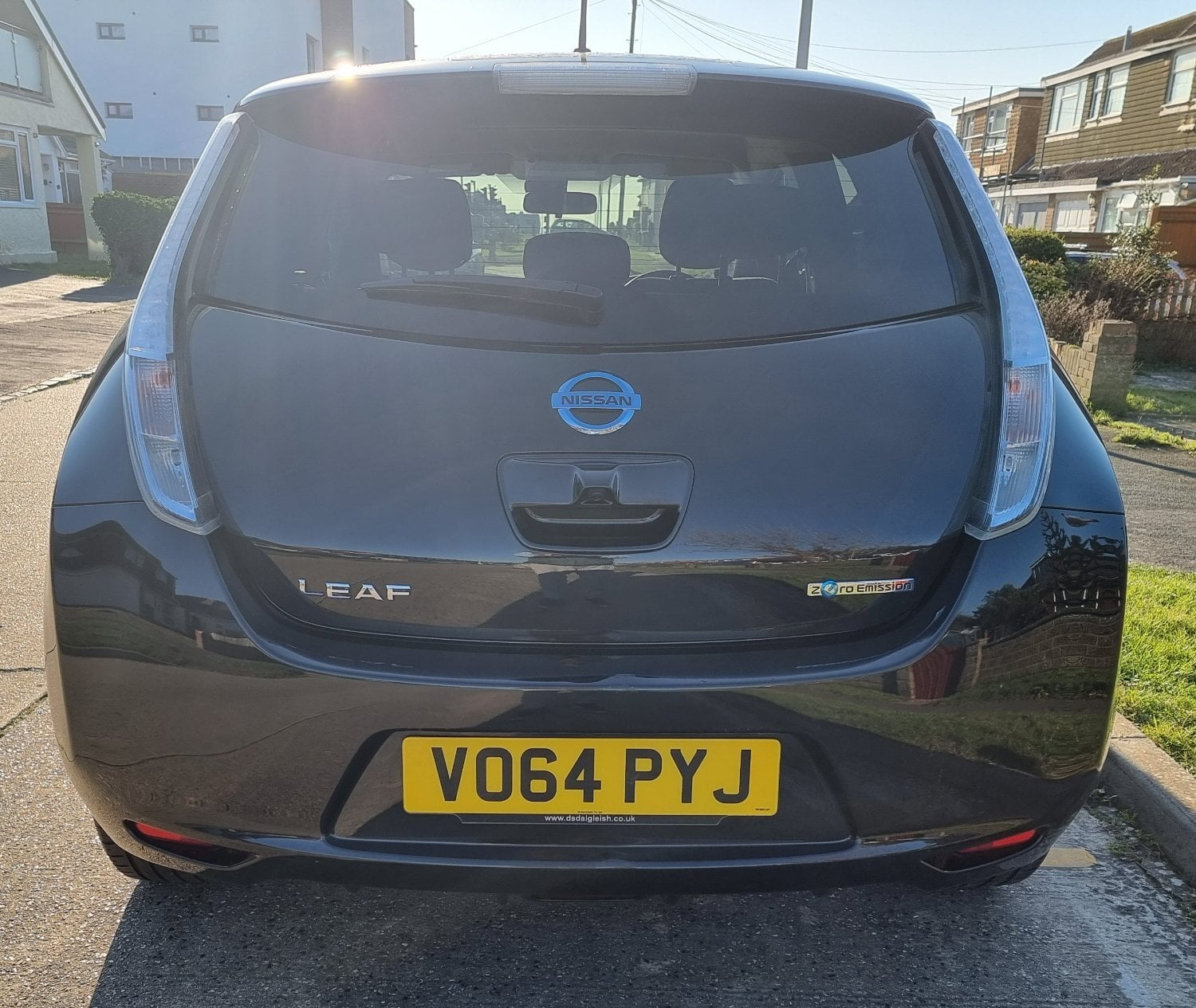 2014 Nissan LEAF - Cars