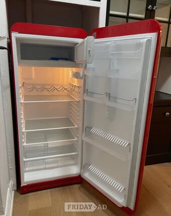 SMEG fridge freezer £100