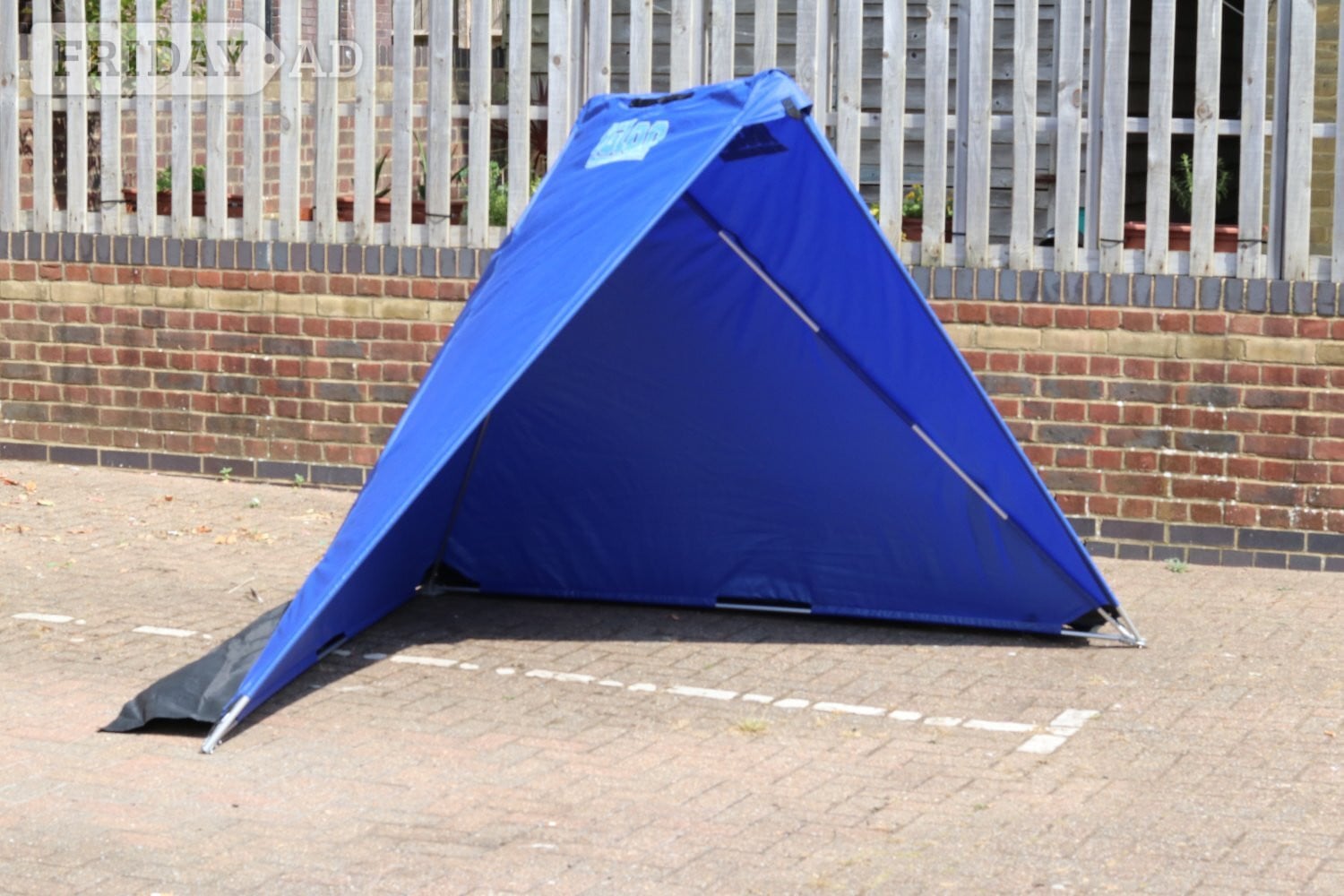 fishing beach shelter - Hobbies & Leisure