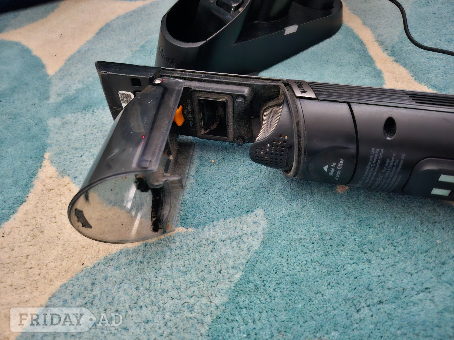 Shark Handheld vacuum cleaner. TWIN BATTERY MODEL - Home Appliances in Hove