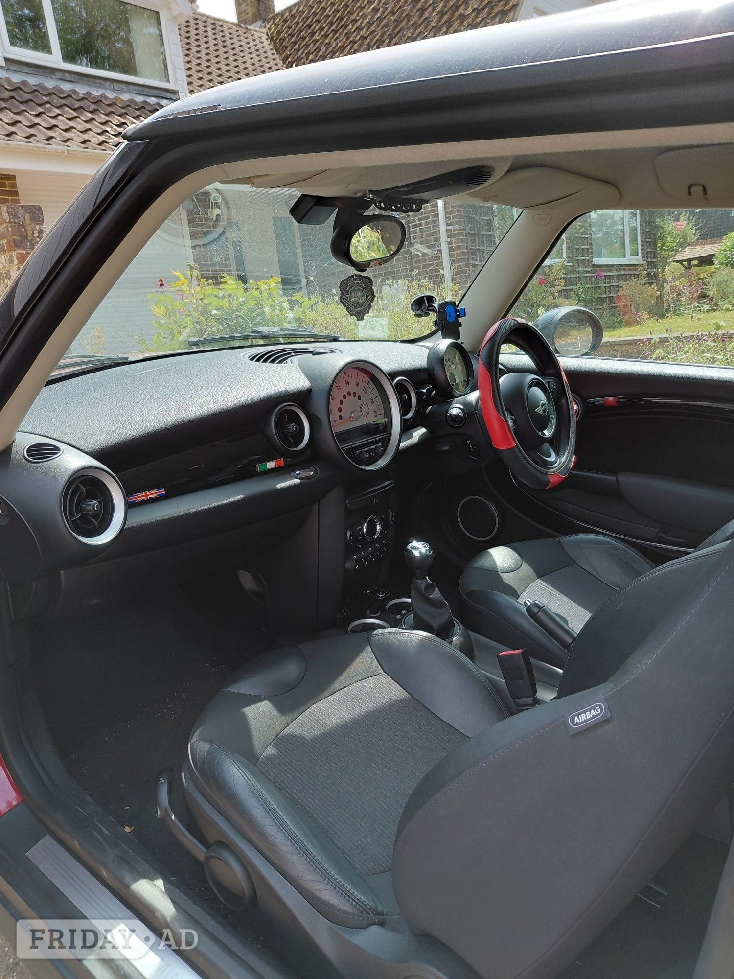Mini Cooper 1.6 - Cars
