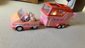 Barbie Car, Horse & Trailer, Equestrian Centre and 1x Barbie. 