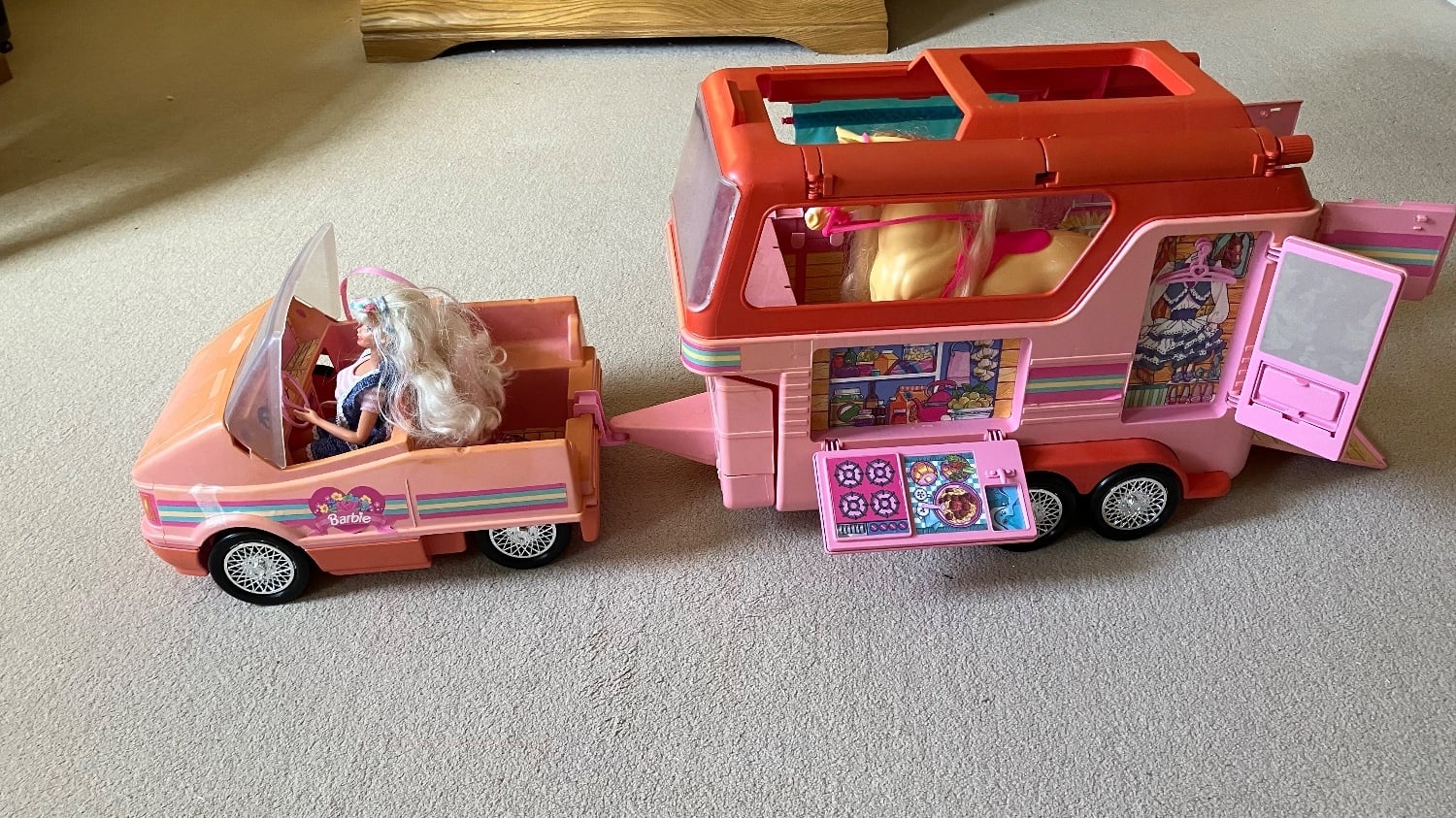 Barbie Car, Horse & Trailer, Equestrian Centre and 1x Barbie.  - Baby & Kids in Peacehaven