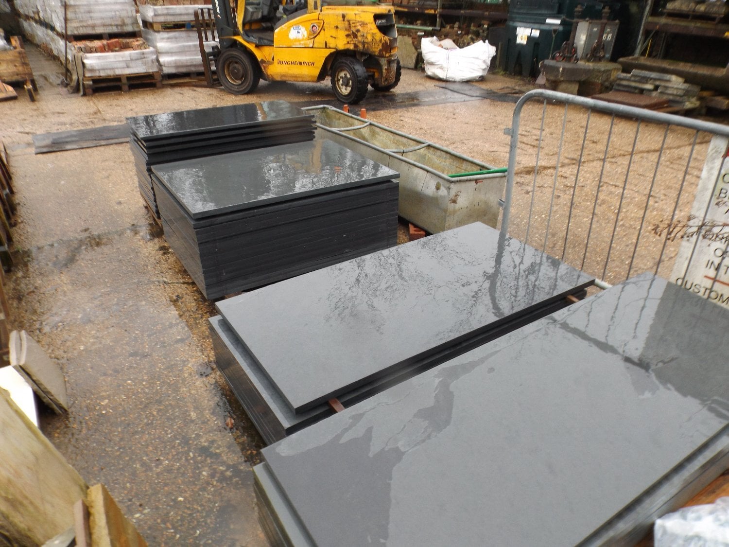 Heathfield Slate Slabs 1200 x 900